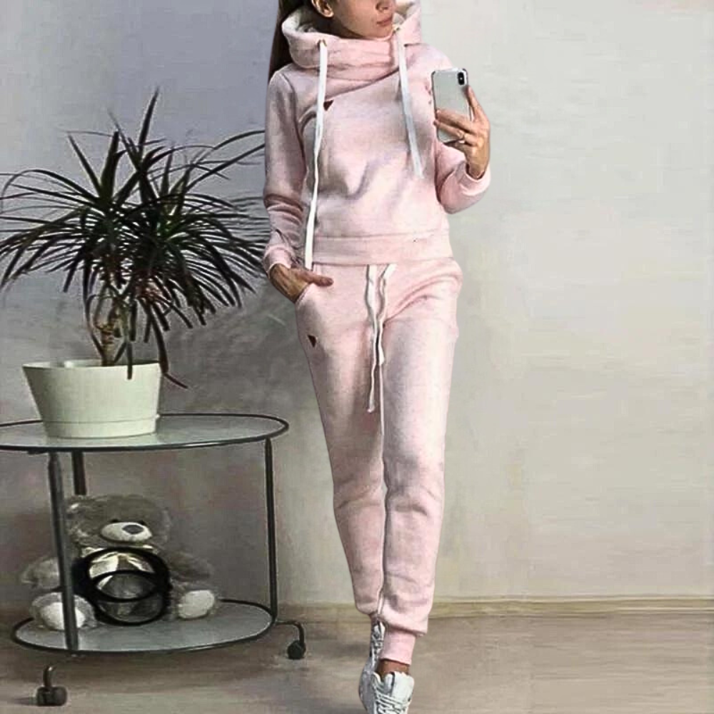 Zita - Elegant sportswear set for women