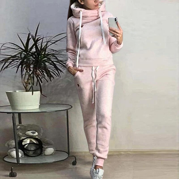 Zita - Elegant sportswear set for women