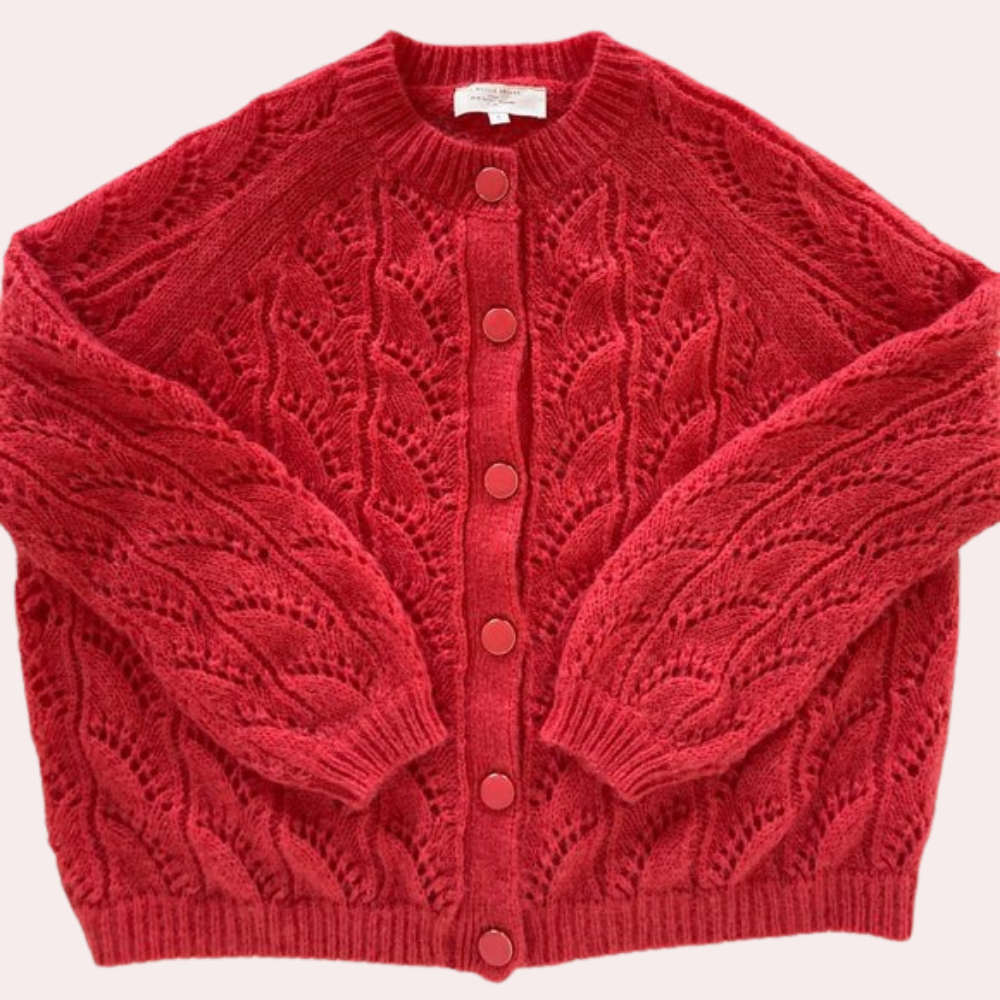 Stylish women's Delfina knitted waistcoat - everyday elegance and comfort for an exceptional figure