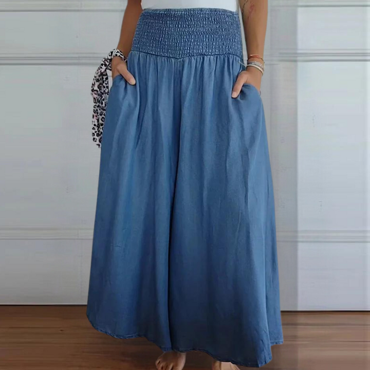 Perla - Elegant women's trousers perfect for any occasion