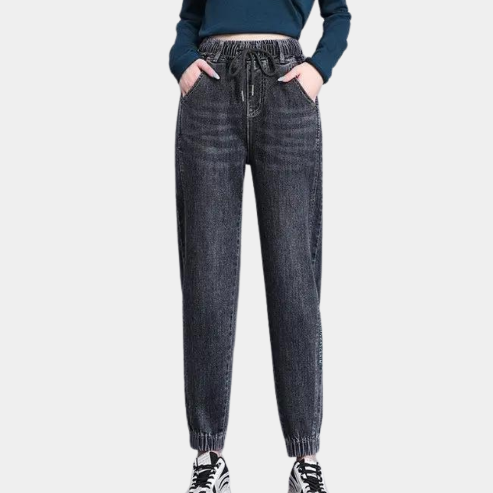 Lucrezia - Elegant women's jeans with adjustable drawcord for perfect comfort and cut!