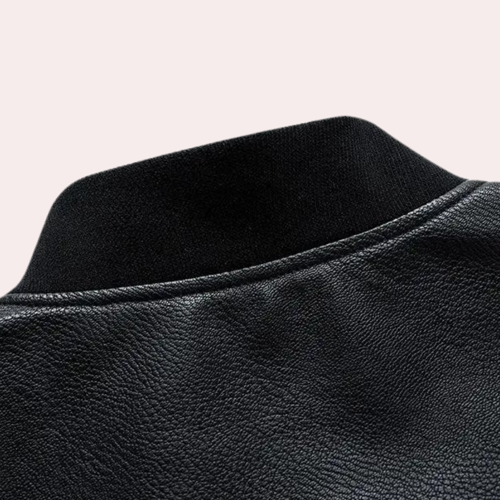 Chavo - Elegant men's jacket: modern style at its finest