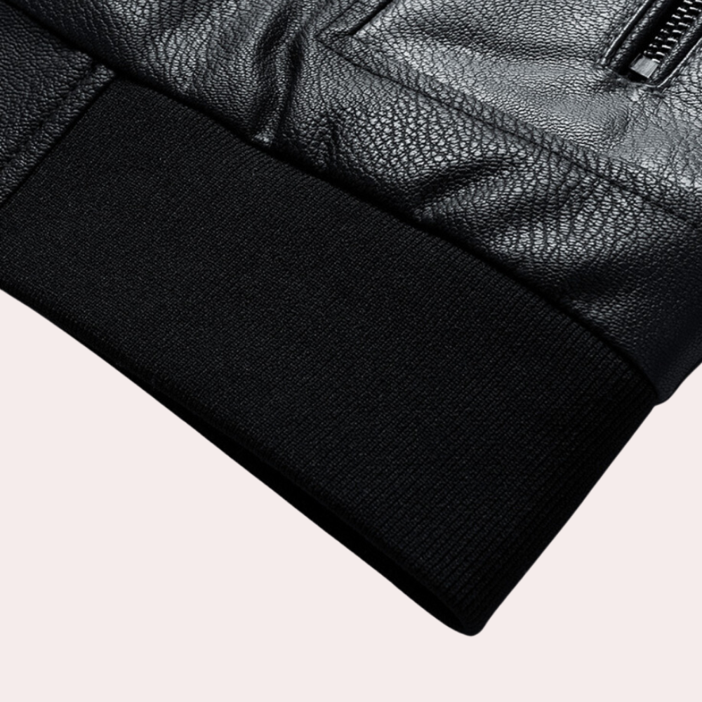 Chavo - Elegant men's jacket: modern style at its finest