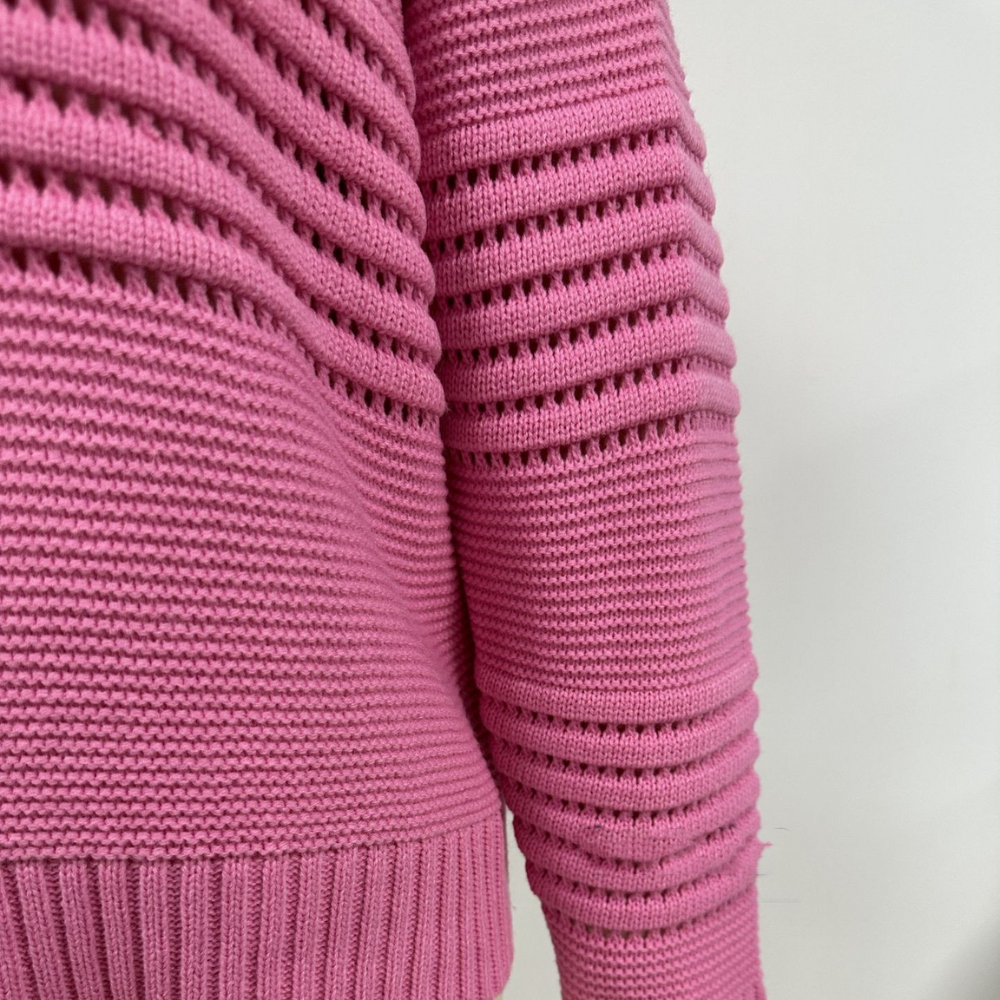 Luxury Adelina knitted jumper for women - a guarantee of maximum comfort!