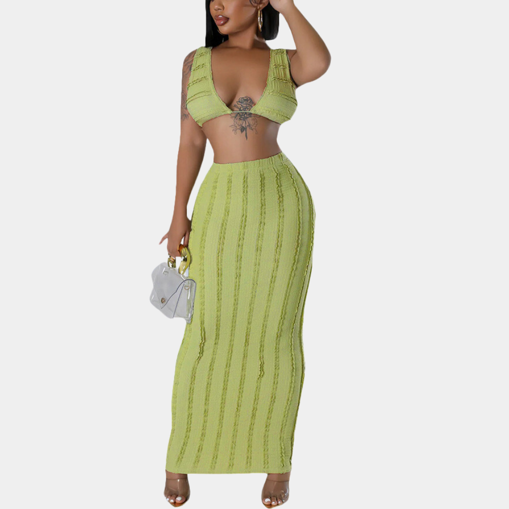 Gavrilla - Stylish set: modern shortened top and elegant maxi skirt