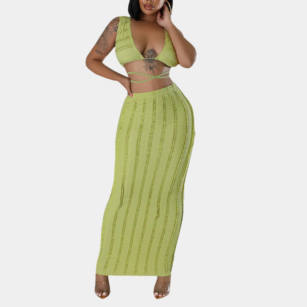 Gavrilla - Stylish set: modern shortened top and elegant maxi skirt