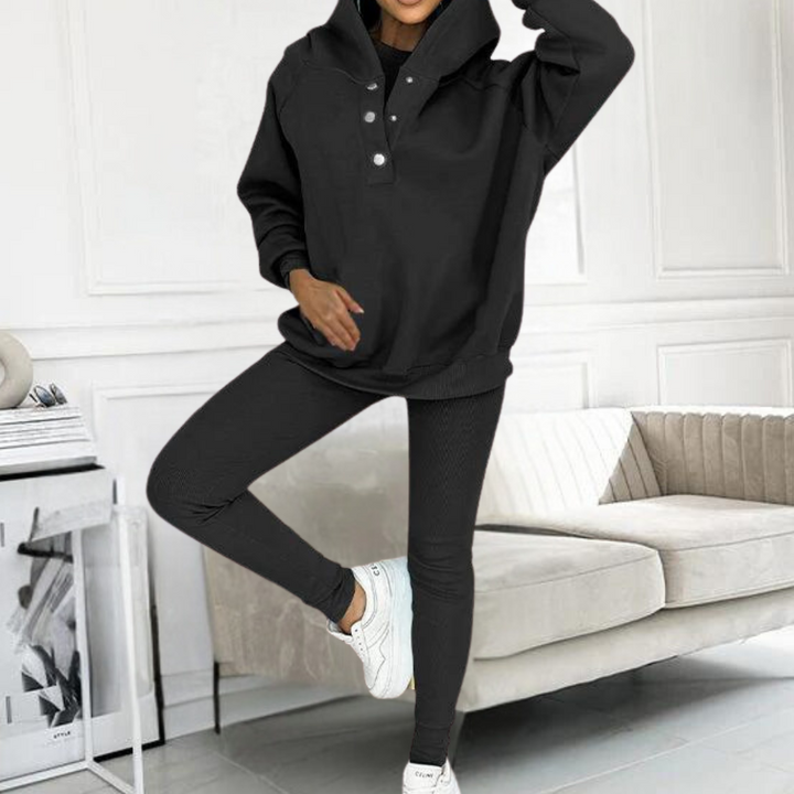 Nia - A luxurious dress that highlights elegance and stylish design