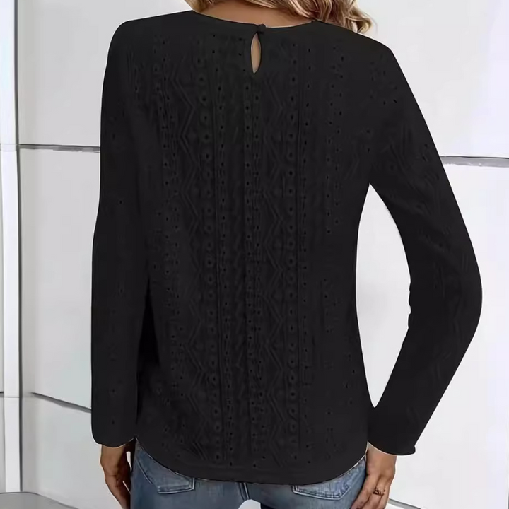 Lauretta - Stylish women's top with an elegant touch