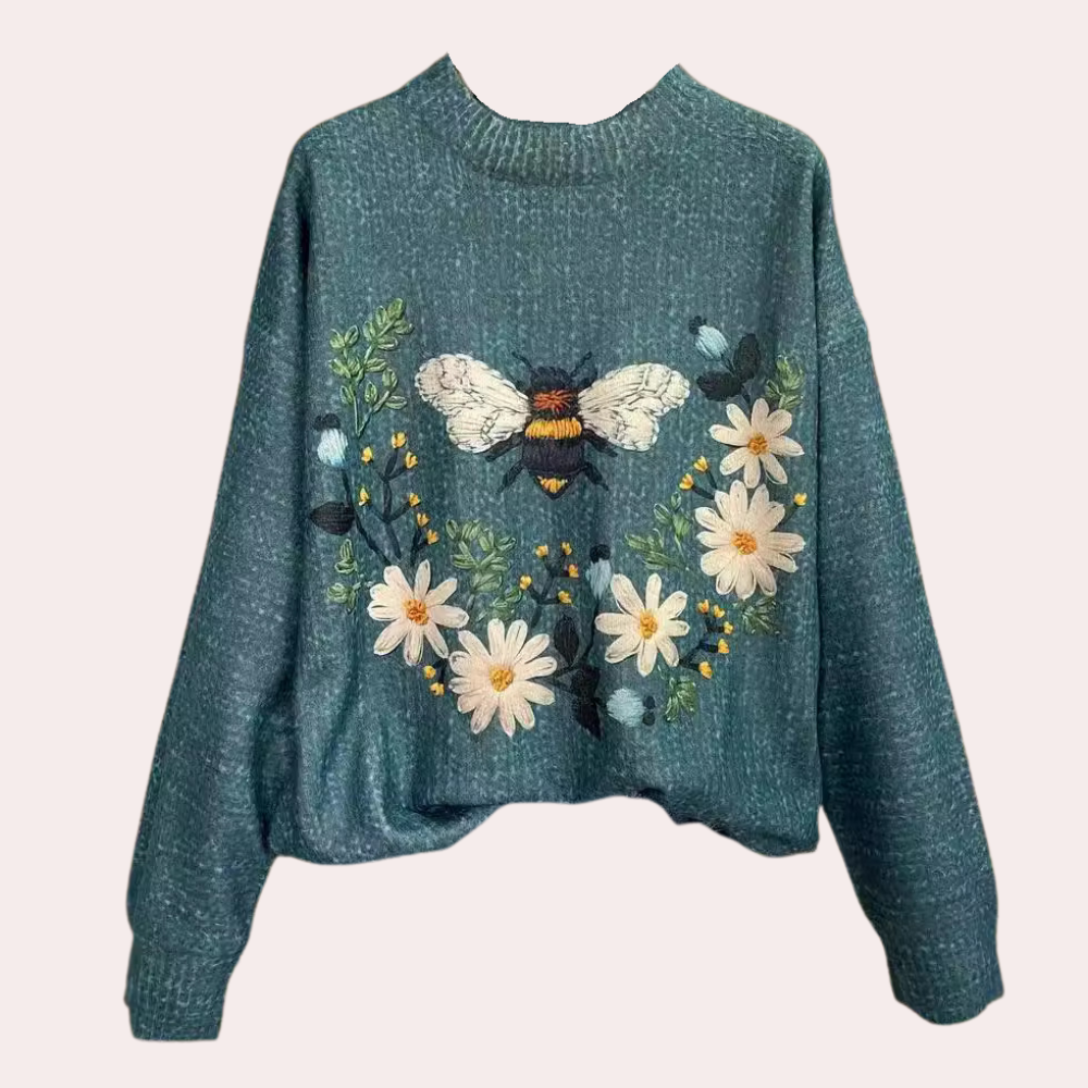 Amira jumper - Classic charm with a modern twist!