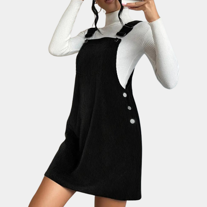 The elegant Xeni 2-piece set for women - a stylish and sophisticated choice