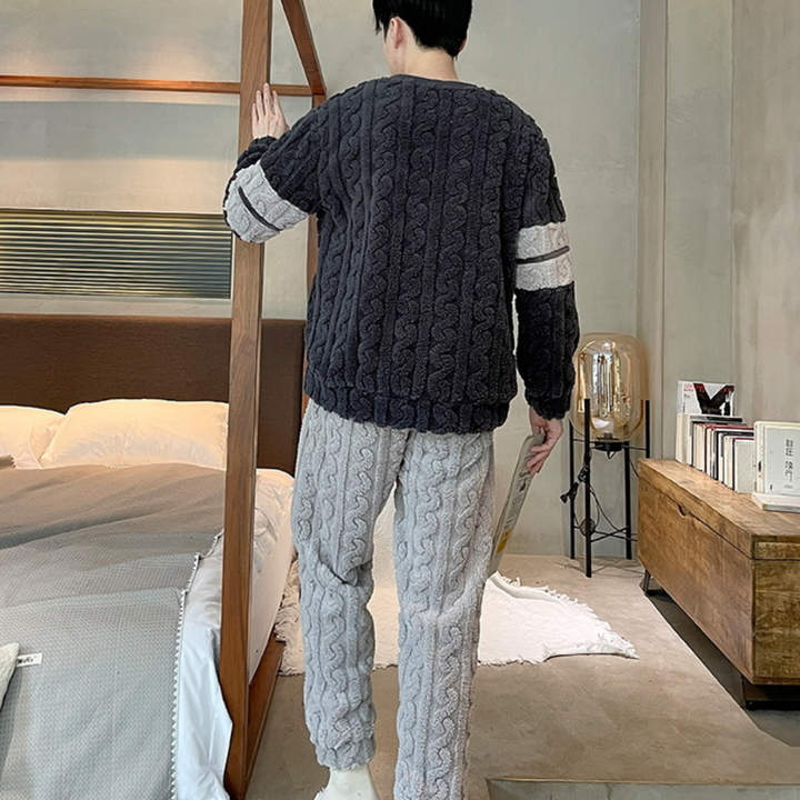 Norice - Cozy and comfortable men's pyjamas, perfect for winter