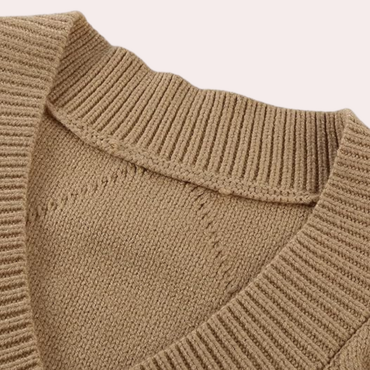 Carlotta - Exclusive, elegant women's cardigan in luxurious style