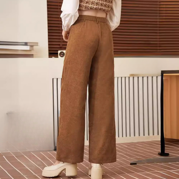 Graciella - Elegant women's high-waisted trousers that add a unique touch to any outfit
