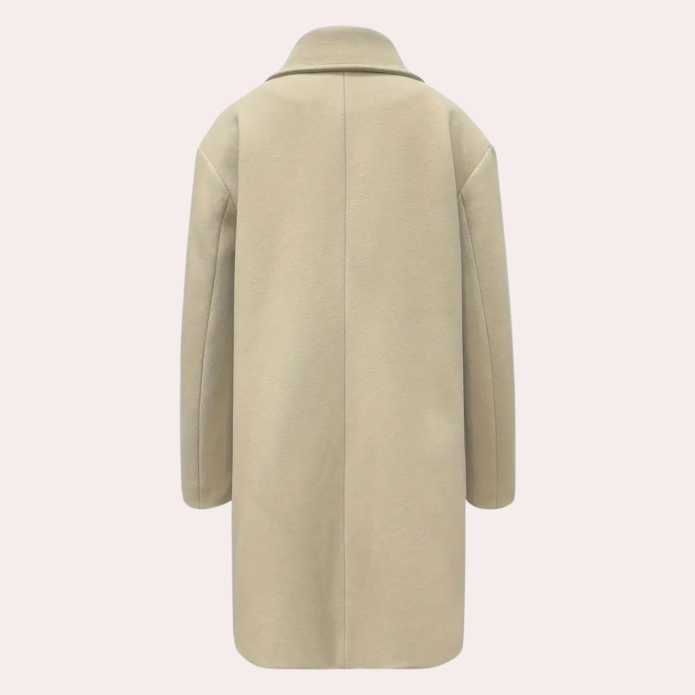 Stylish women's coats - classics of elegance and sophistication