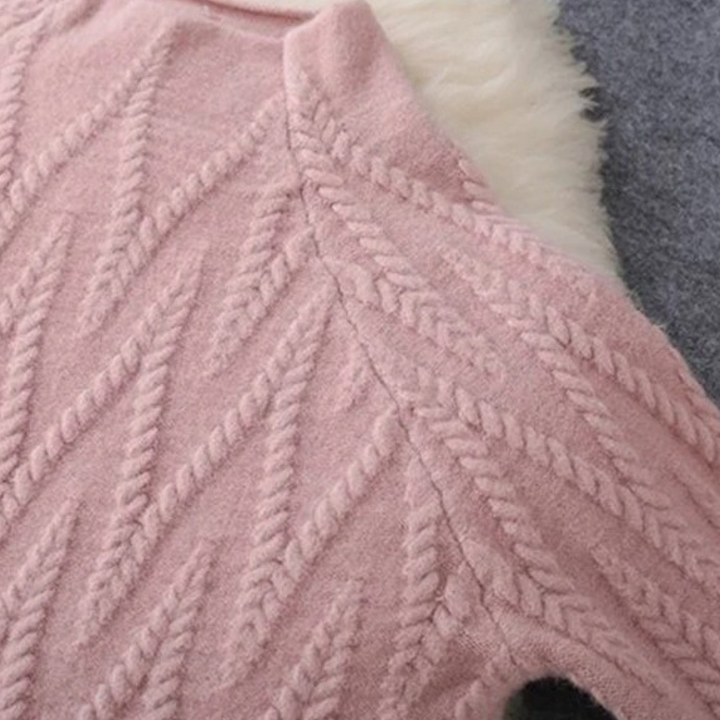 Elegant 2-piece knitted set by Graciela for women