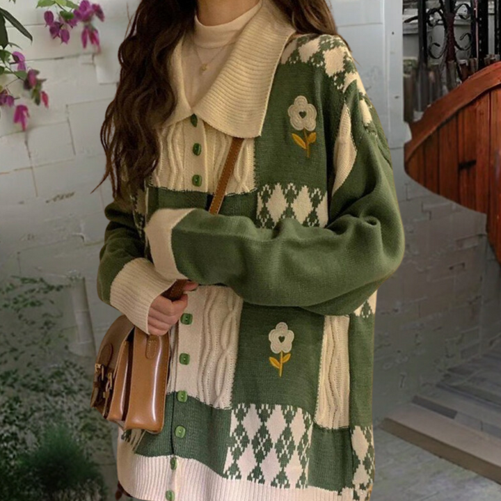 Christelle - an elegant cardigan for ladies, a perfect example of a sublime classic
