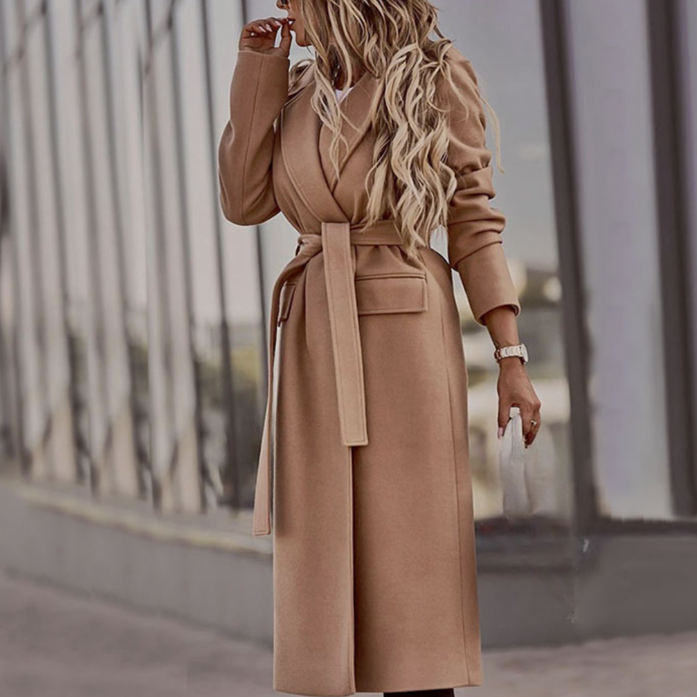 Stylish Valeraine women's coat with elegant belt