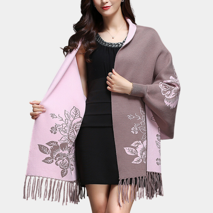Stylish women's cardigan with sophisticated tassels - ANN Collection