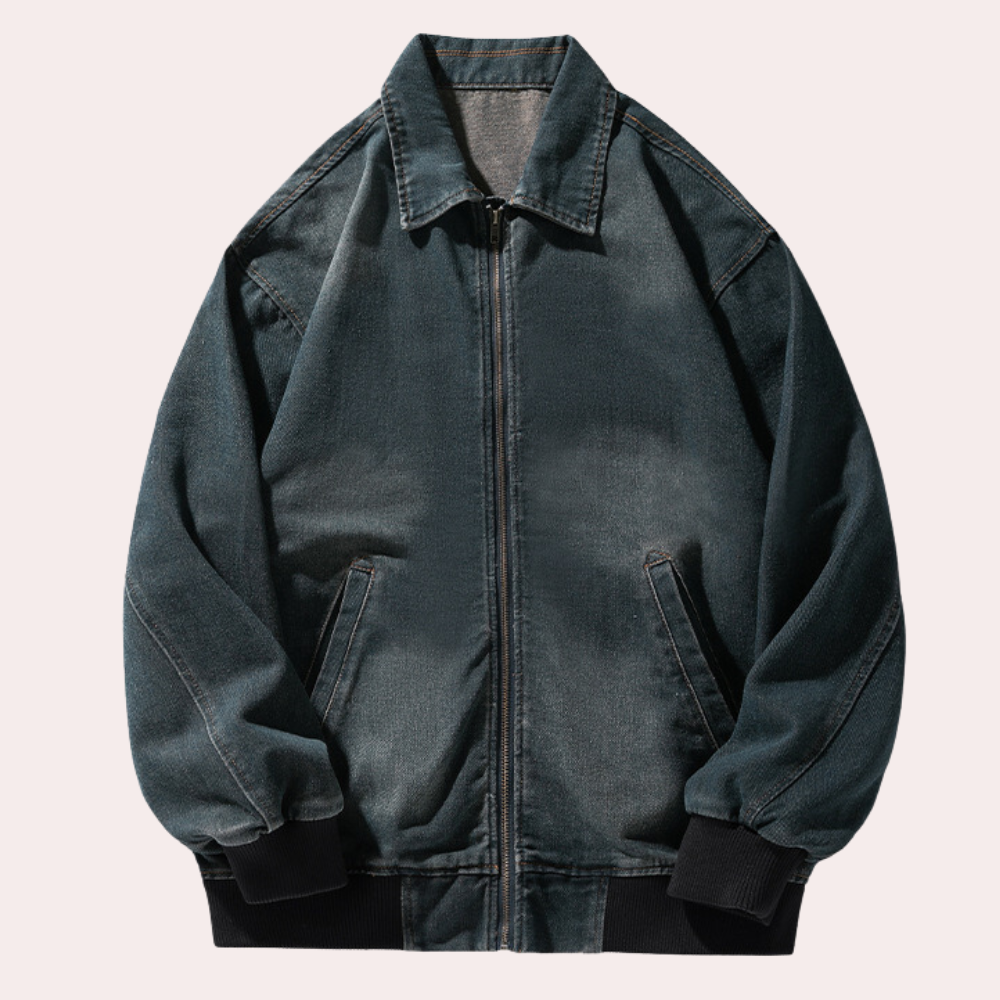 The stylish Harold denim jacket: a key addition to the modern men's wardrobe