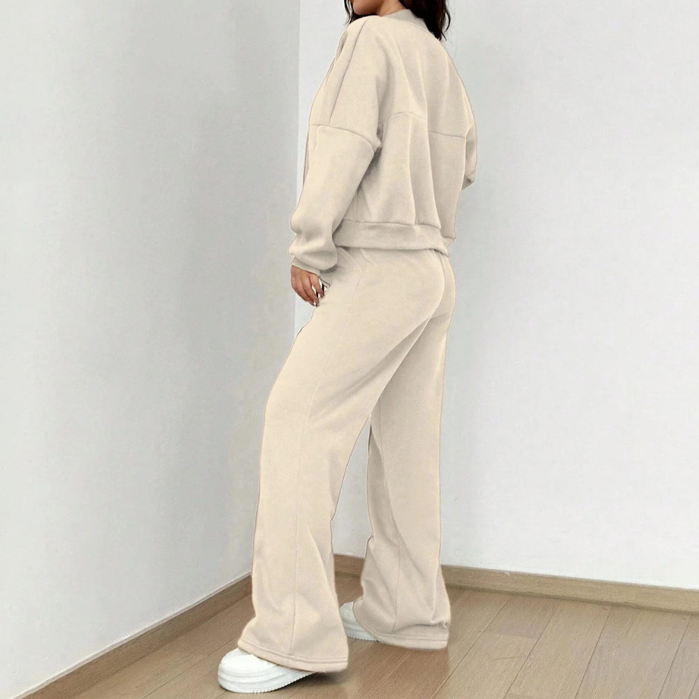Elegant two-piece set for women by LUA