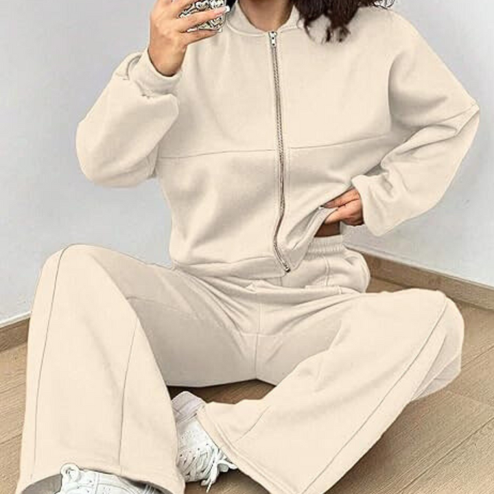 Elegant two-piece set for women by LUA