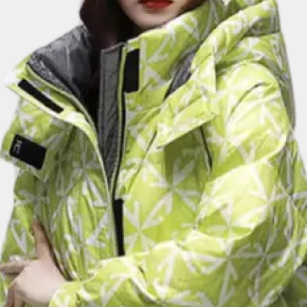 ELZA winter coat: classic elegance for the modern woman