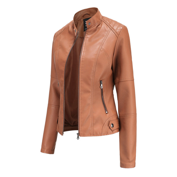 MILENA leather jacket: the perfect combination of elegance and style at your fingertips!