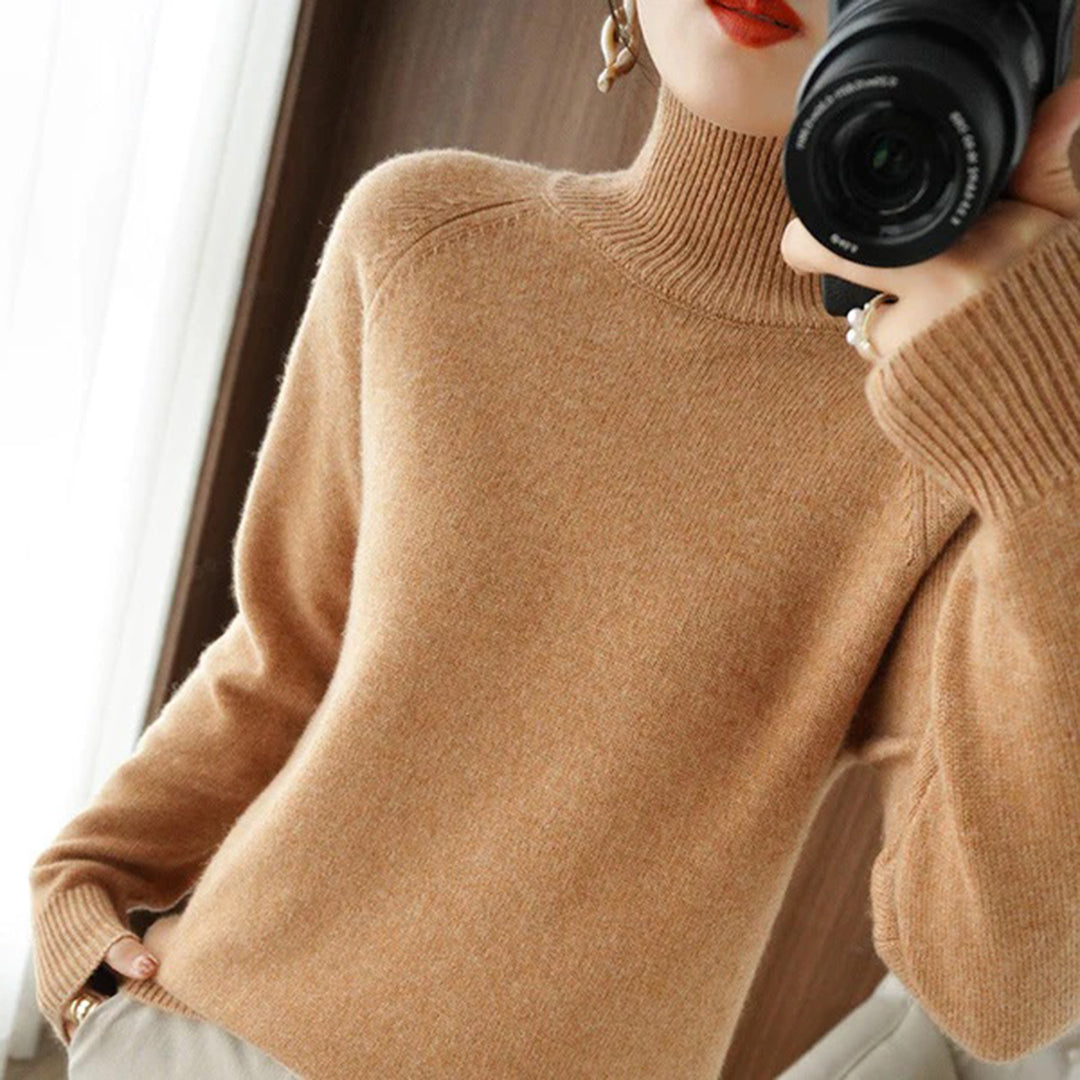 EUPHRASIA - Elegant and roomy strapless jumper, perfect for any occasion!