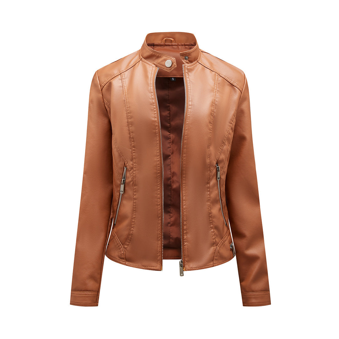 The classic SLAVKA leather jacket: an enduring elegance that will highlight your unique style