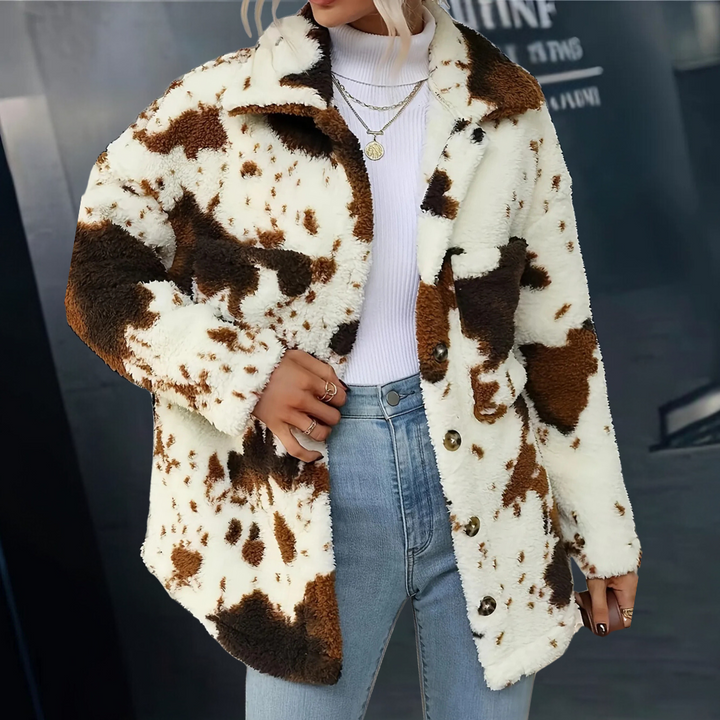 Stylish and comfortable AYLIN winter coat in an elegant feminine design