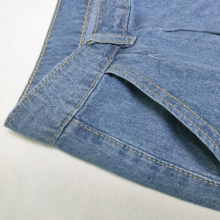 ALEXANDRA - Stylish jeans in a relaxed fit for comfort and elegance