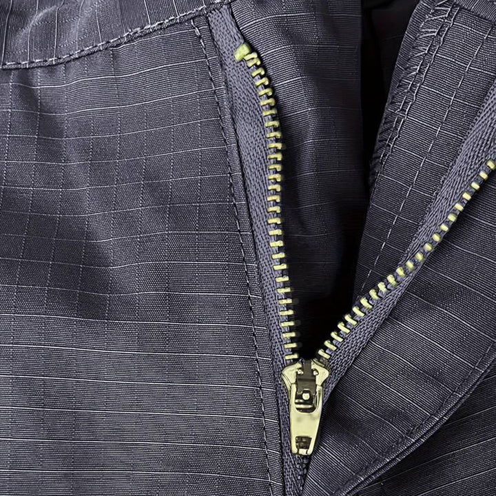 Stylish eco-friendly cargo trousers for the modern man - ELMER