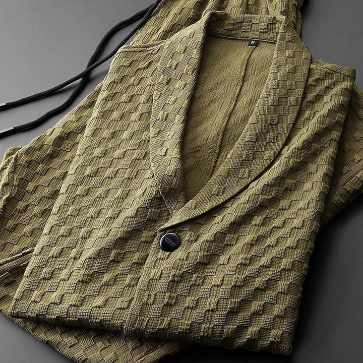 BENCE - A chic and elegant summer outfit for unforgettable summer days
