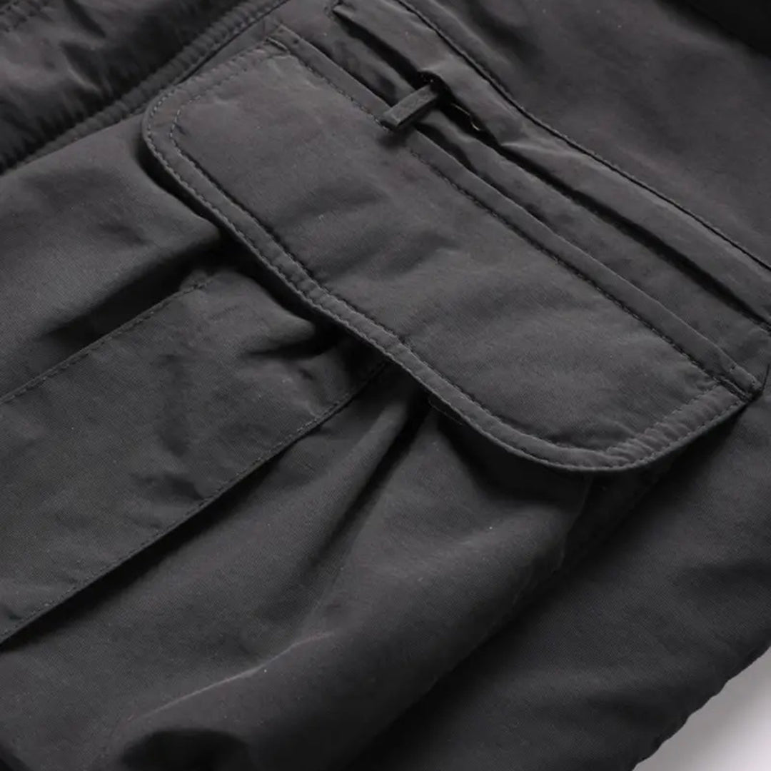 Elegant FRANCIS men's winter coat with detachable hood - the perfect combination of comfort and style!