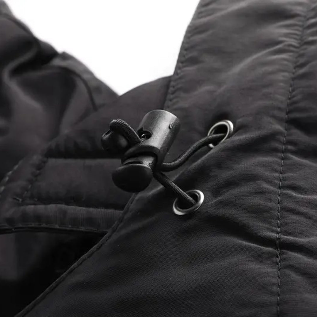 Elegant FRANCIS men's winter coat with detachable hood - the perfect combination of comfort and style!