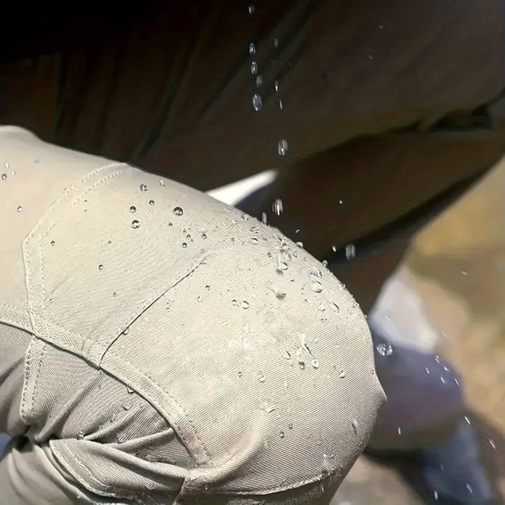 Stylish eco-friendly cargo trousers for the modern man - ELMER