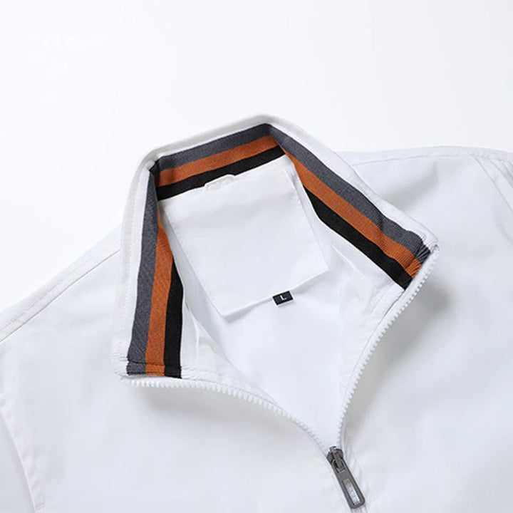 AMANCIO - Discover elegance and style with this unique jacket