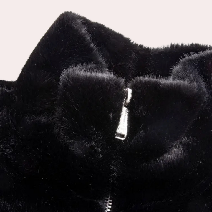 GUGLIELMO - An elegant and comfortable winter coat for the modern man