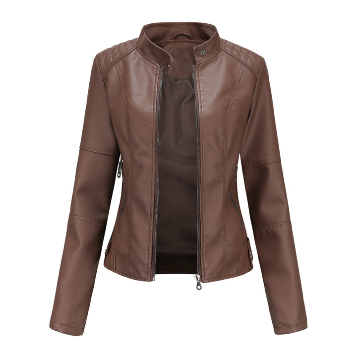 MILENA leather jacket: the perfect combination of elegance and style at your fingertips!