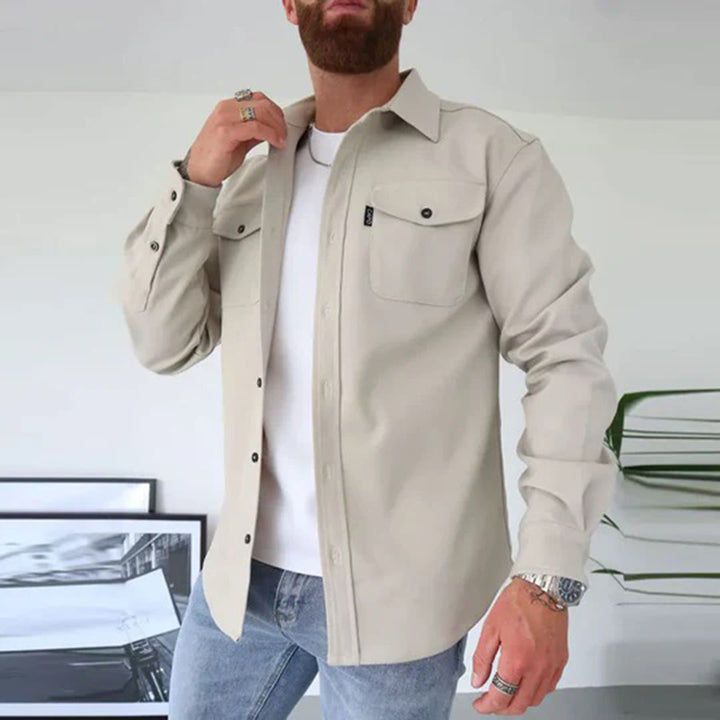 Timeless elegance: the FRED long-sleeved shirt for sophisticated style