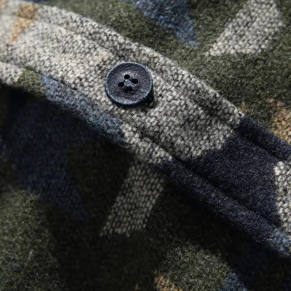 KARLOS - Elegant, versatile men's shirt, perfect for any occasion