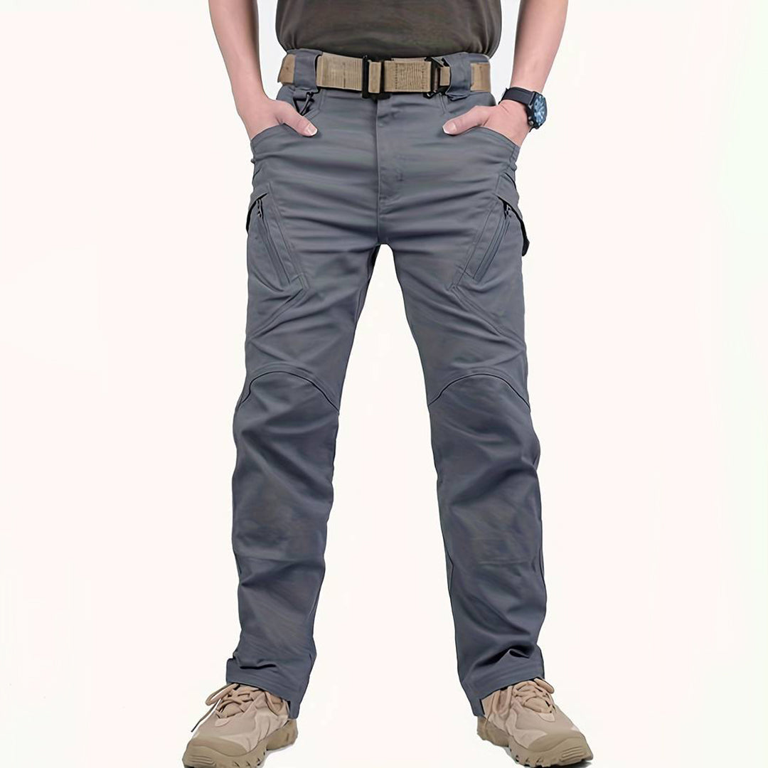 Stylish eco-friendly cargo trousers for the modern man - ELMER