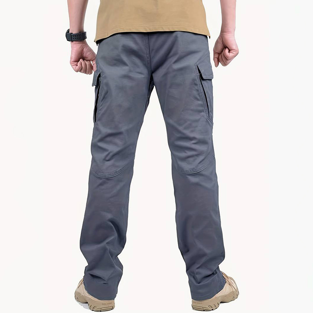 Stylish eco-friendly cargo trousers for the modern man - ELMER