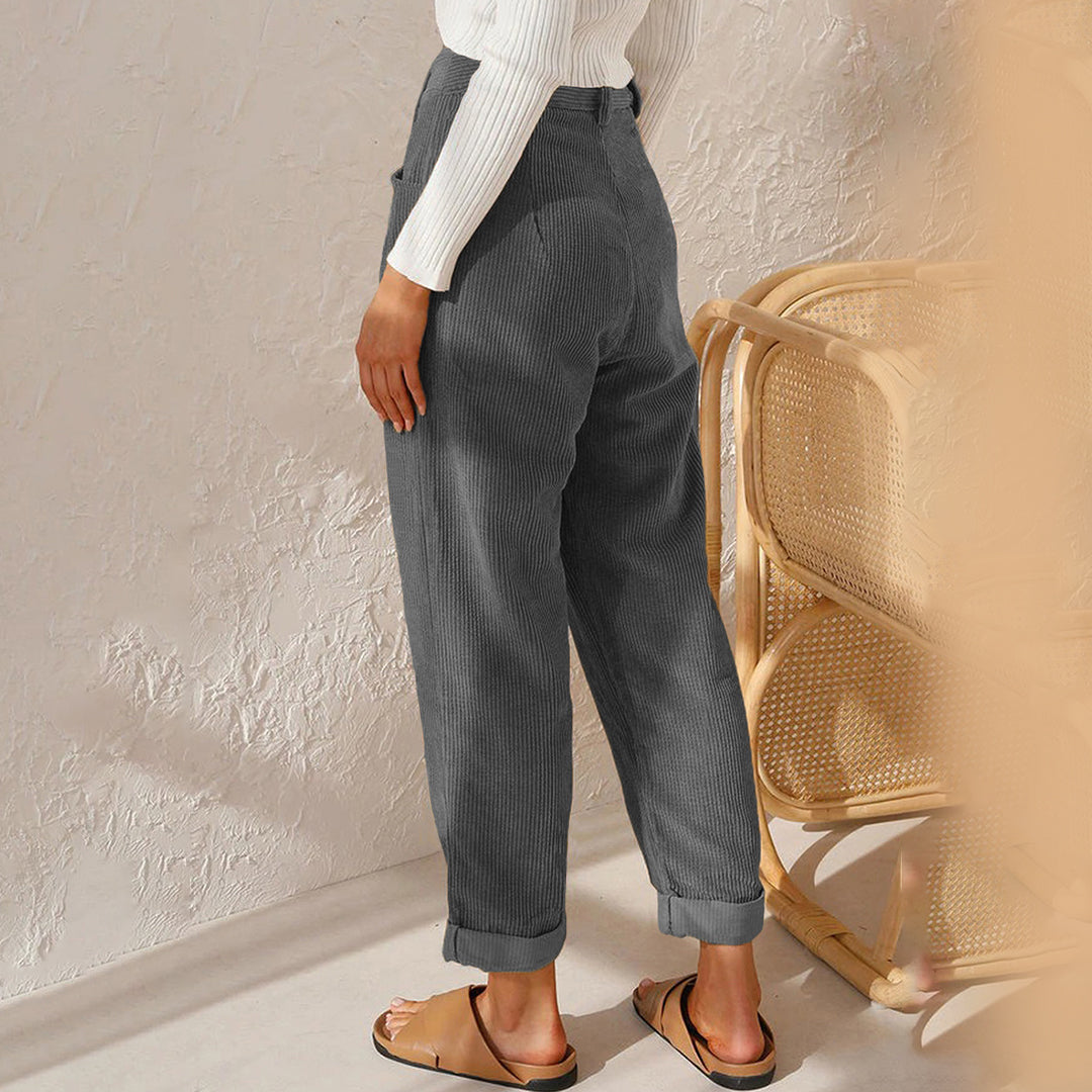 Arianna - Stylish spring trousers for a unique, elegant look