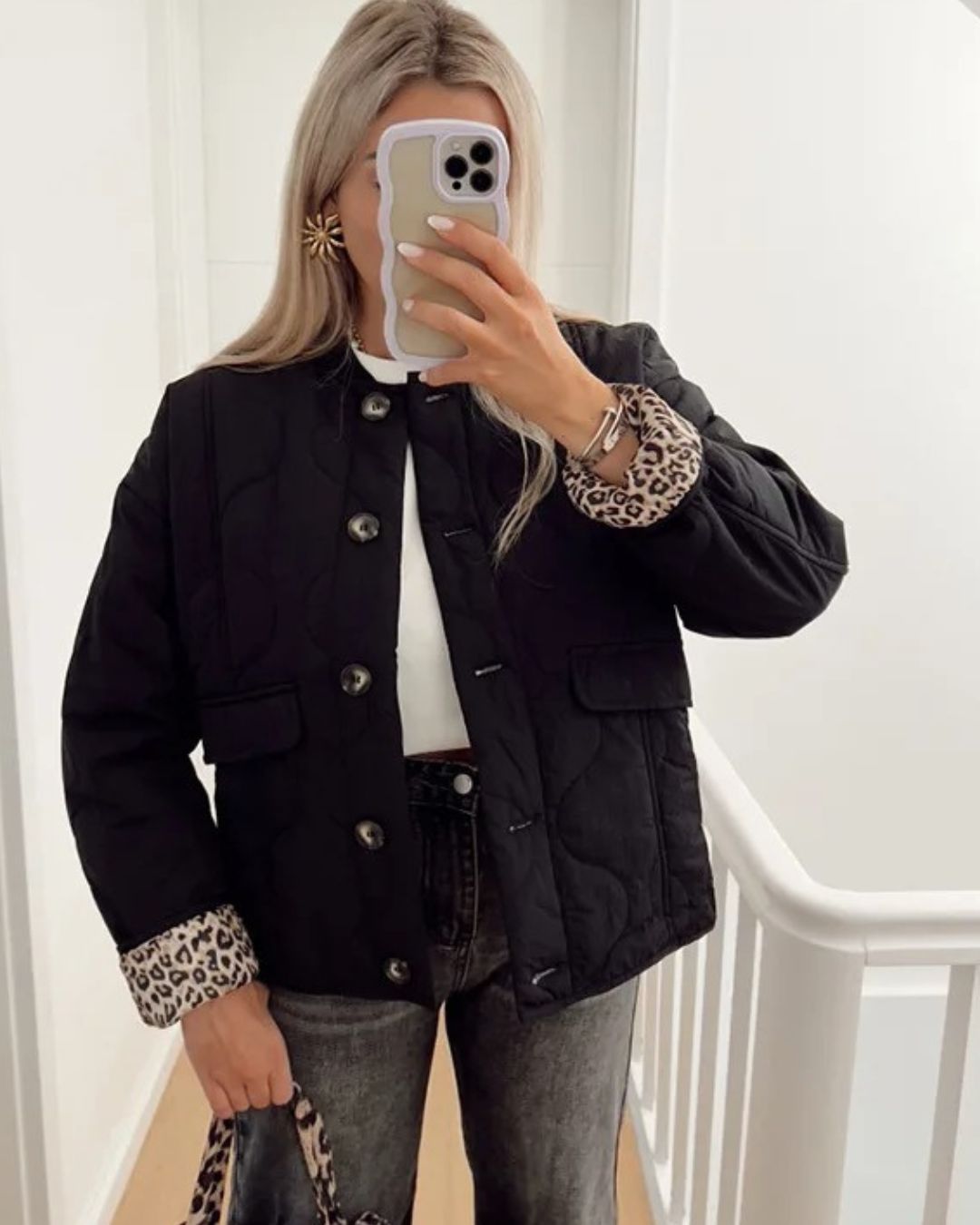 Stylish Noémie™ jacket with fashionable panther lining