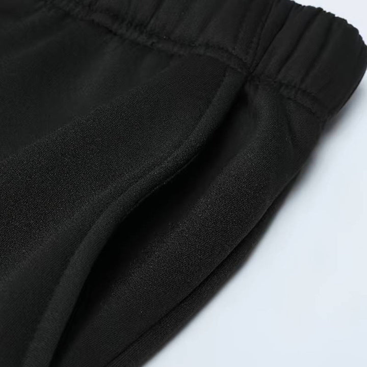 EDGAR - Chic and extremely comfortable workout kit for men
