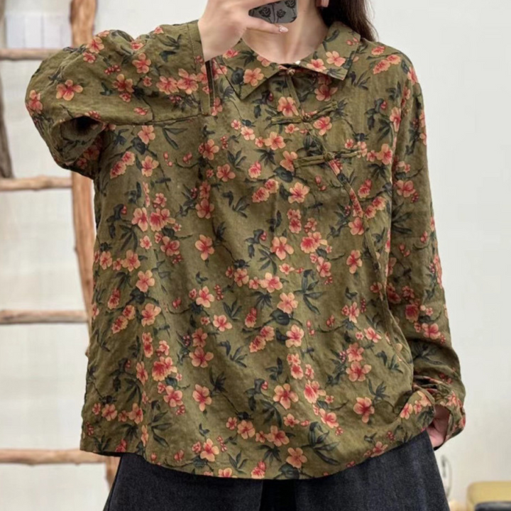 Luxurious Kianna women's blouse with elegant floral pattern