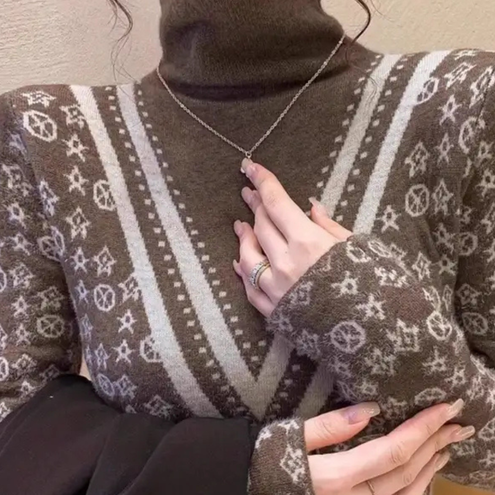 ELANY women's winter jumper - The perfect choice for elegant and stylish outfits!