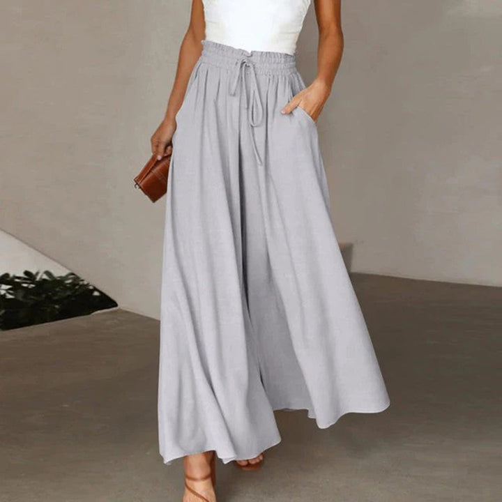 GRETA trousers - Elegance and comfort for everyday life