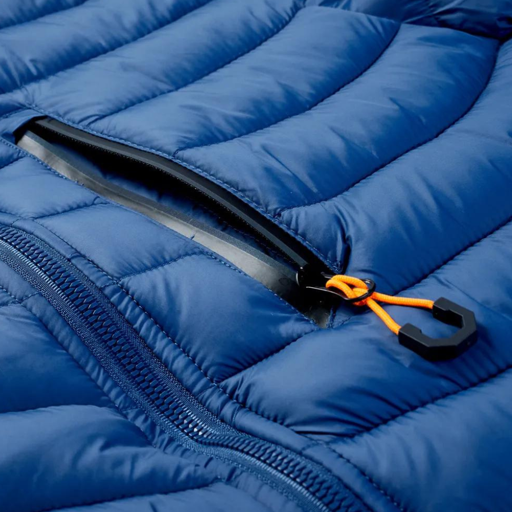Stylish men's Bernard Luxe hooded jacket - bring your wardrobe to life!